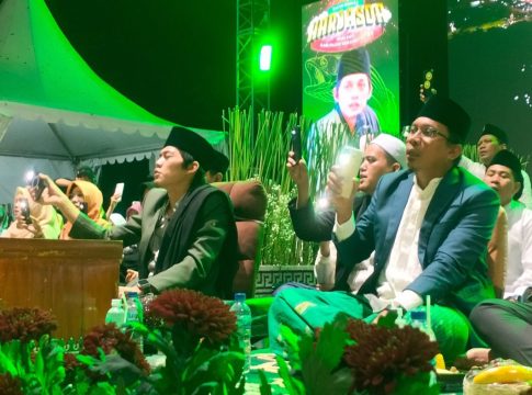 Puncak Harjasda ke-165, Ngaji Bareng Gus Iqdam Untuk Sidoarjo Semakin Gemilang
