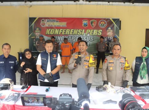 Polisi Amankan Dua Pria Pemilik Senjata Api Rakitan dan Airsoft Gun di Sidoarjo