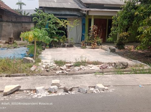 Dinilai Ngawur dan Asal Asalan, Pembangunan Ruas Jalan Desa Banjarsari dikeluhkan Warga