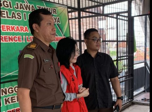 Kejati Jatim Pindahkan Tersangka Suap Meirizka Widjaja Ibunda dari Ronald Tannur ke Kejagung
