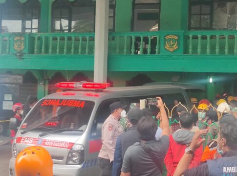 Musibah di Ponpes Al-Khoziny Sidoarjo: Haikal Santri Selamat Setelah 3 Hari Tertimbun, 4 Meninggal Dunia